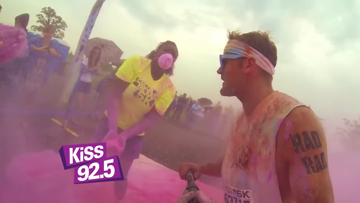 Still from a KISS 92.5 summer broadcast promo montage.